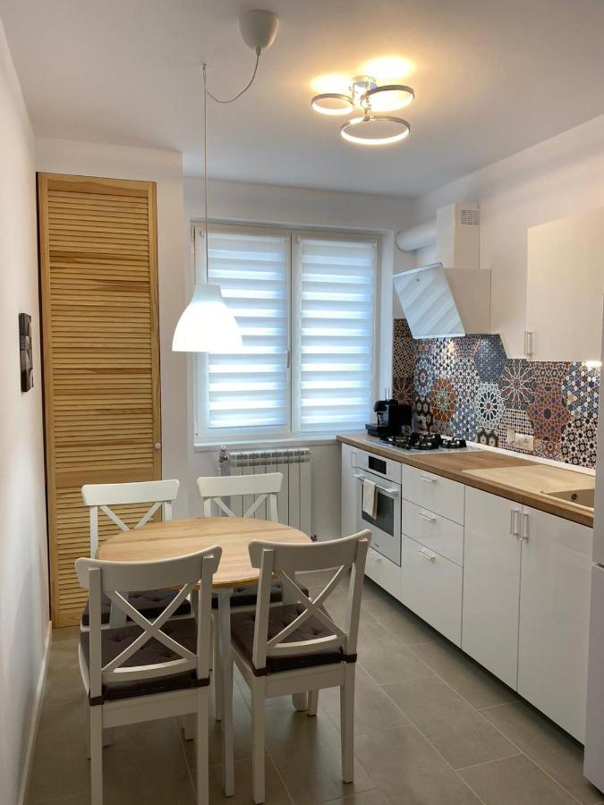 Mia Apartament Tulcea Exteriör bild